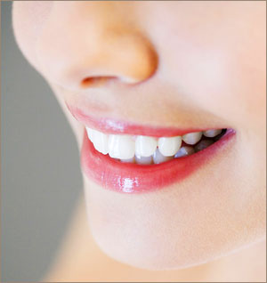 Яке відбілювання зубів краще?