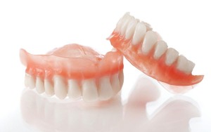 Види зубного протезування