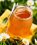 Які є рецепти косметичних засобів з медом?