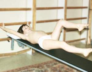 Гімнастика для хребта при сколіозі