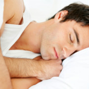 Сон більше 8 годин на добу підвищує ризик ранньої смерті